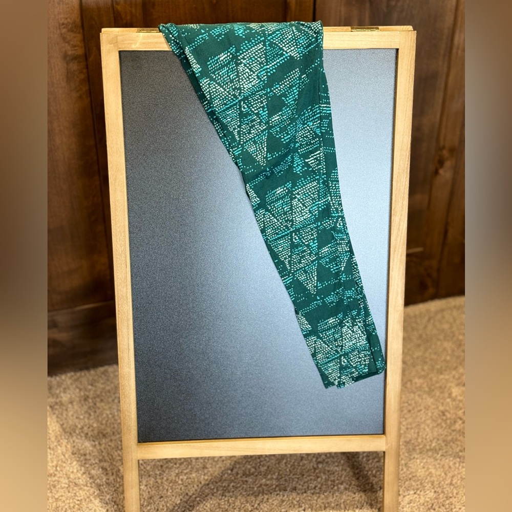 NWOT LuLaRoe leggings TC